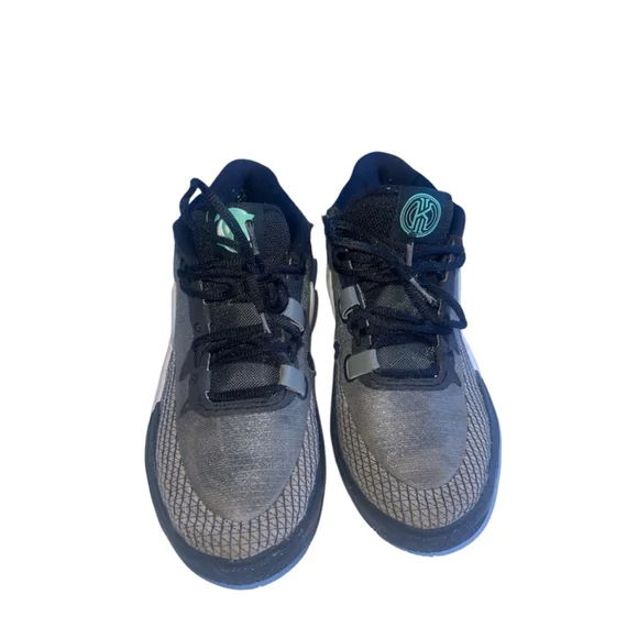 Nike Kyrie Flytrap 5 Athletic Shoes Gray Black Youth Size 7Y - Picture 3 of 6